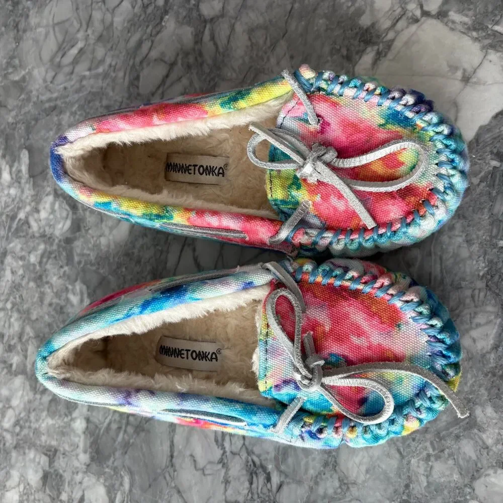 Minnetonka Moccasin Kids' Faux Fur Colorful Tie-Dye Size 12